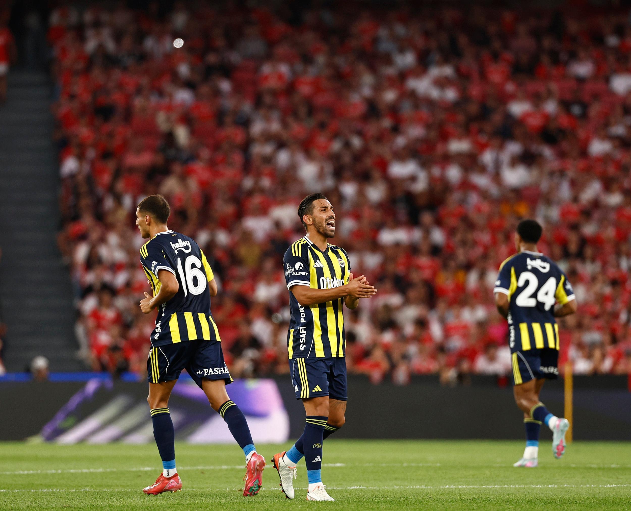 FB体育app-今夜拜仁慕尼黑备战欧超杯，远射贴柱细节曝光，压力陡增，控场能力受关注 